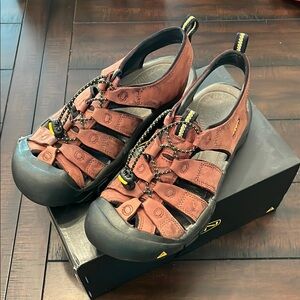 Women’s Keen Newport Sandals